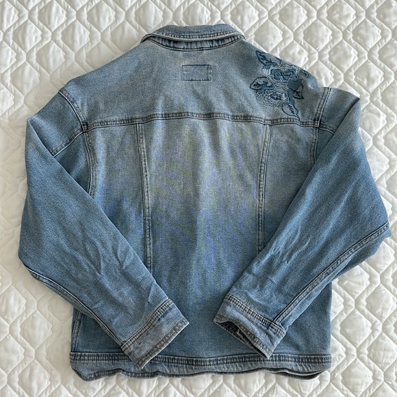 Universal Thread Denim Jacket - Picture 2 of 5